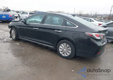 2017 Hyundai Sonata Hybrid Se from USA, damaged, VIN KMHE24L1XHA058386